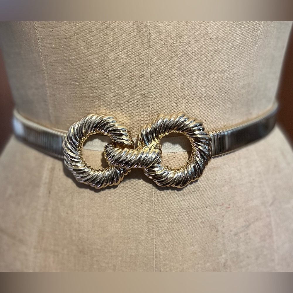Gold Cobra Metal Stretch Belt
